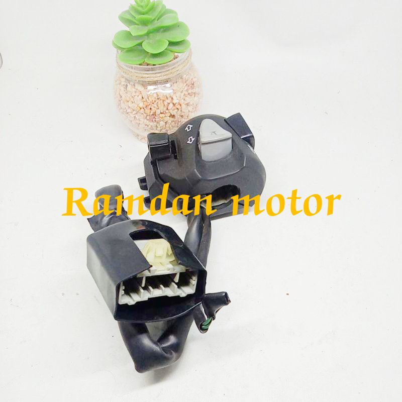 Saklar holder sent CBR 250 old Thailand original