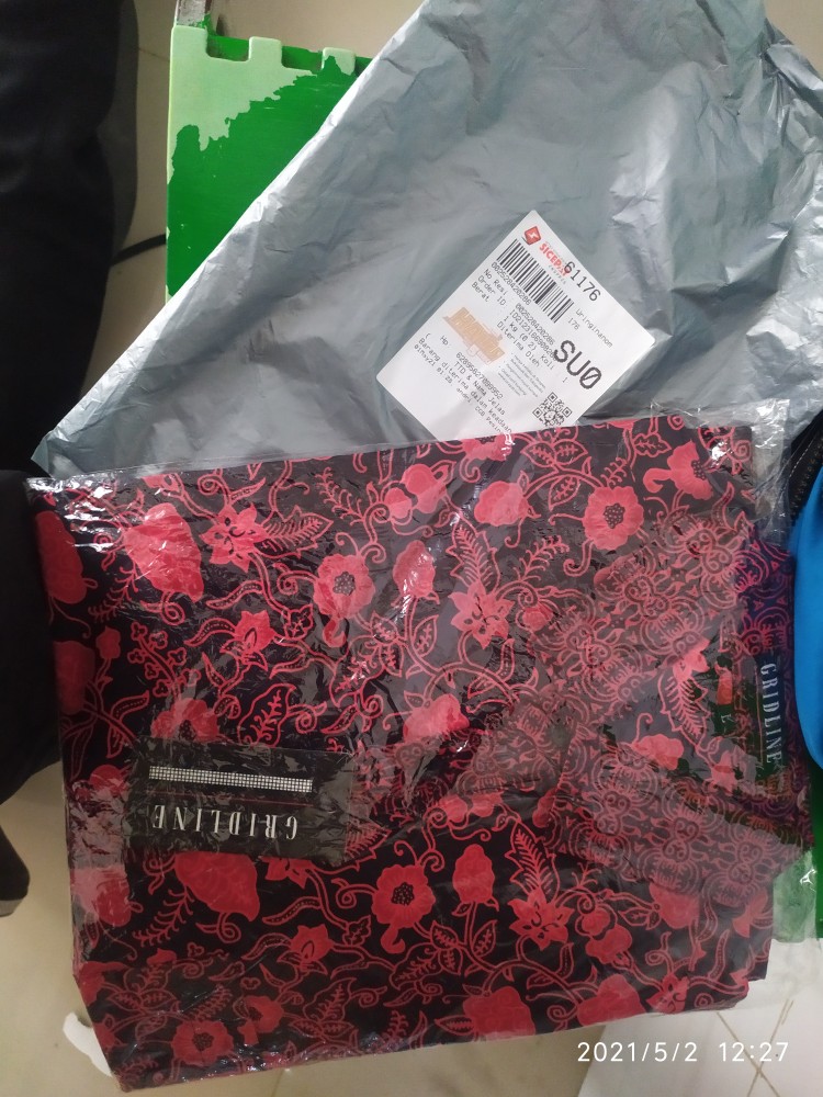 [gridline - R085 Merah] Kemeja Batik Pria Katun Lengan Pendek Regular Merah Maroon