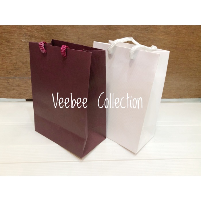 

NEW Paperbag 15x9x20cm/ tas kertas warna/ tas sovenir/ tas /goodie bag