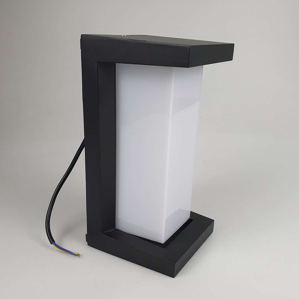 Lampu LED Outdoor Wall Light 18W 26cm Warm White Model H - OWL05H - Black