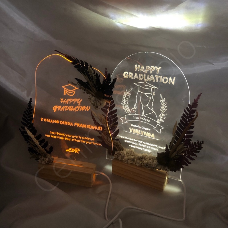 

UniCustom Acrylic Hadiah Ulang Tahun Hampers Birthday Unik Untuk Kado Pacar Hadiah Gift Jadian Anniv