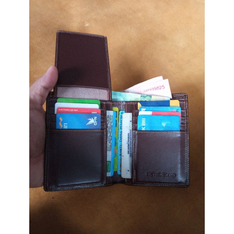 Dompet Pria Full Kulit Sapi Asli Lk Berdiri 13 Slot Kartu EMBOS KICKERS ( KODE LKB )