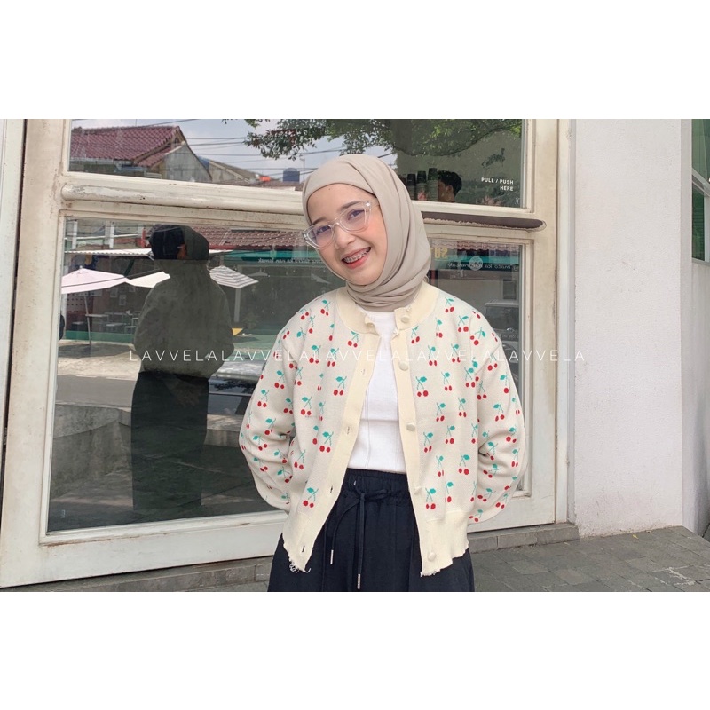 CHERRY KNIT OUTER LAVVELA OUTER KOREA RAJUT IMPORT