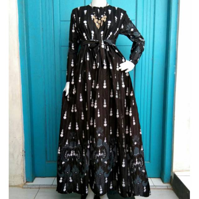 Batik gamis motif masa kini