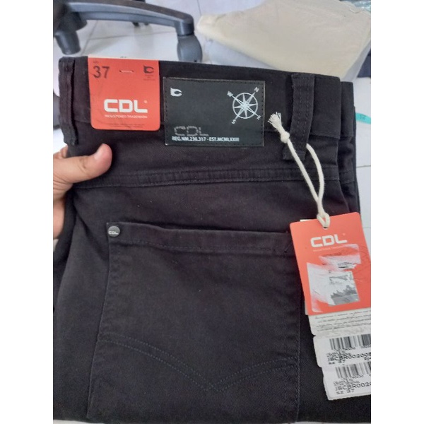 Celana Jeans Hitam CDL by Cardinal  size 34