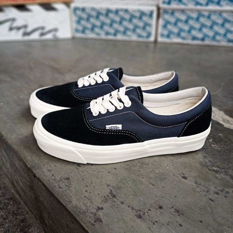 VANS VAULT OG ERA LX BLACK DRESS BLUE