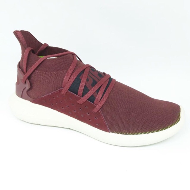 Sepatu running Piero shadow maroon white original new