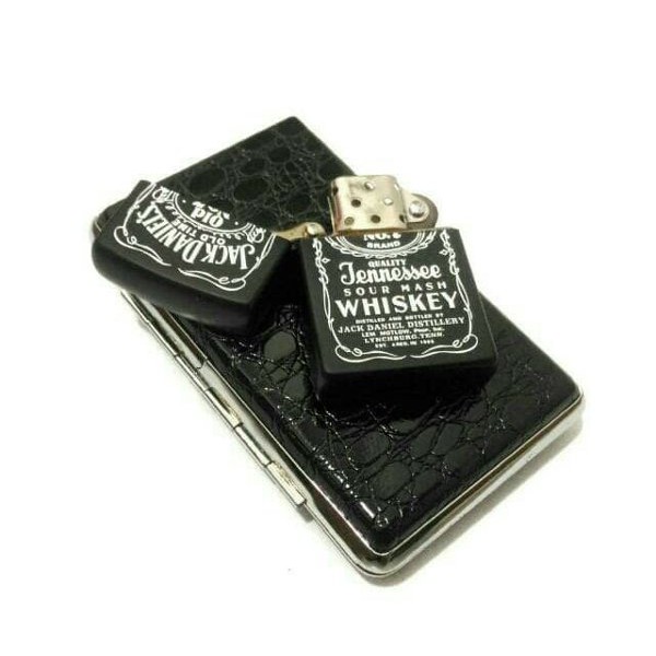 KOREK API DAN TEMPAT ROKOK