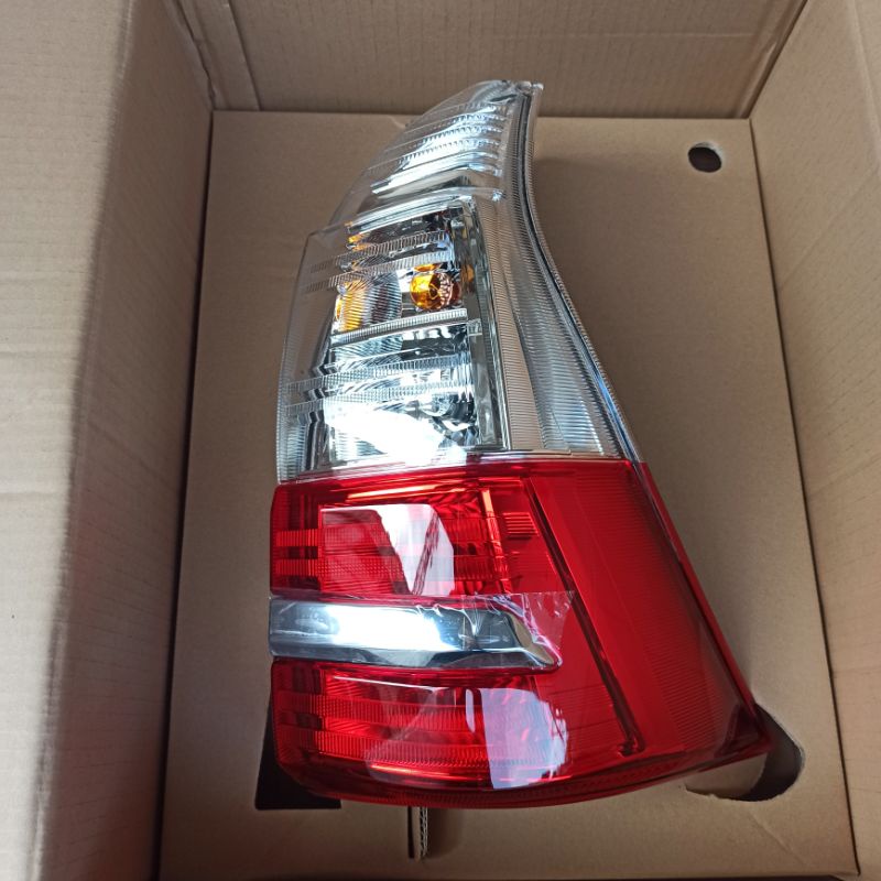 Stoplamp Lampu Stop Lampu Belakang Grand New Avanza Xenia 2019-2020 Tipe G Original