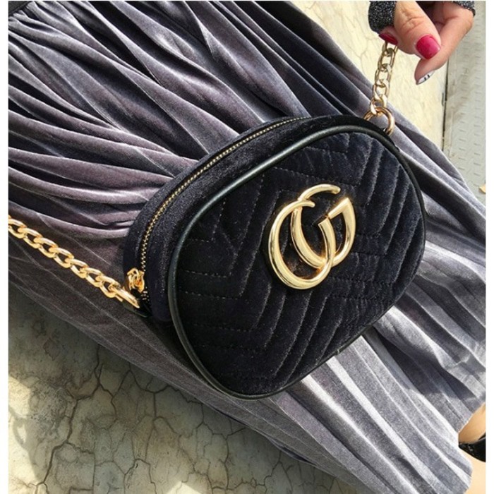 tas tangan handbag messenger clutch warna hitam polos velvet bludru ck