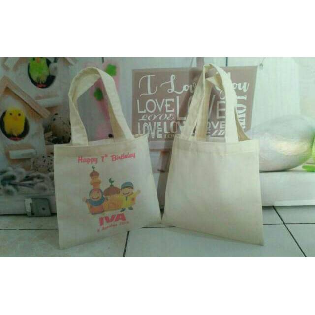 

Tas ultah blacu custom uk 20x20 cm