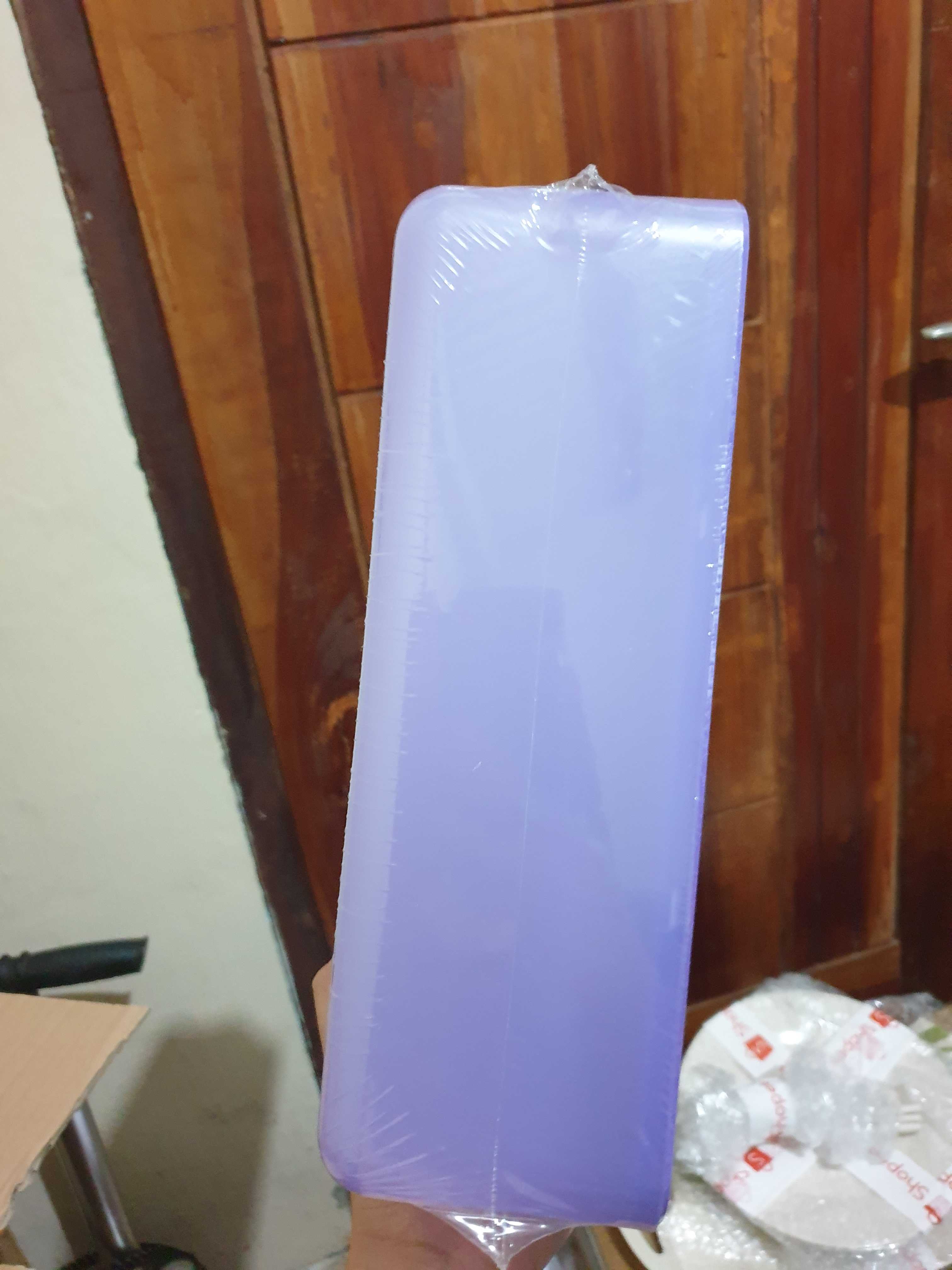 Onyx Kotak Tisu Tertutup Frosty As