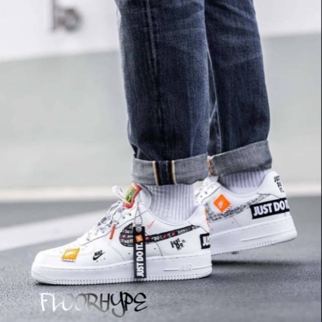 Nike Air Force 1 Just Do It Edition