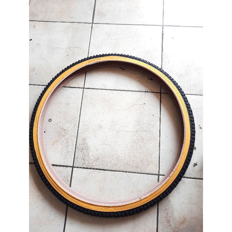 Ban luar sepeda ukuran 26 x 1.75