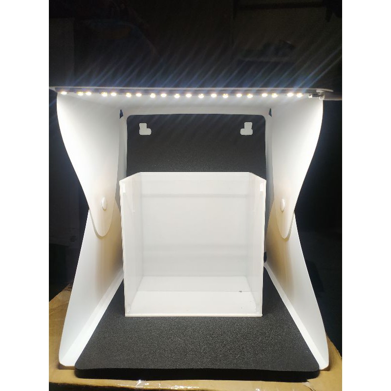 Kotak Foto + Lampu Ikan Cupang