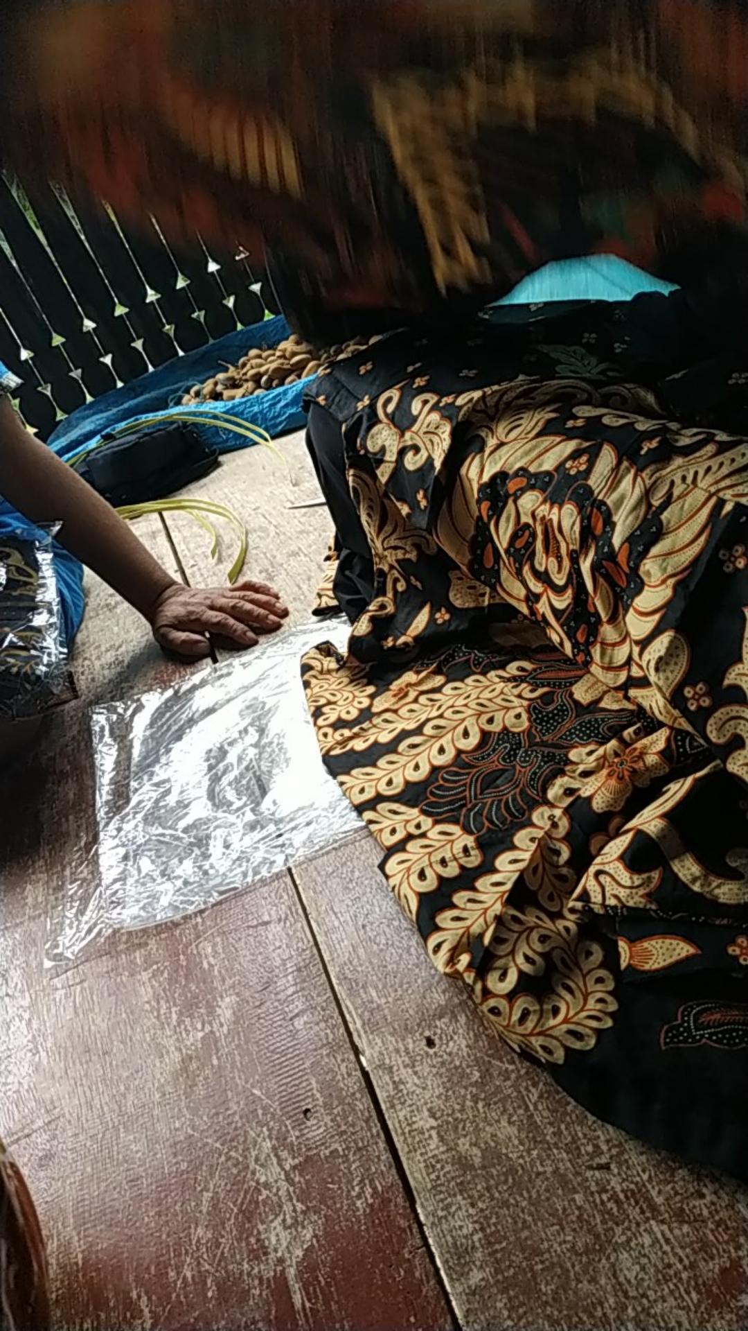 Batik Original M, L, Xl, Xxl Hem Kemeja Batik Pria Lengan Pendek Best Seller Jumbo