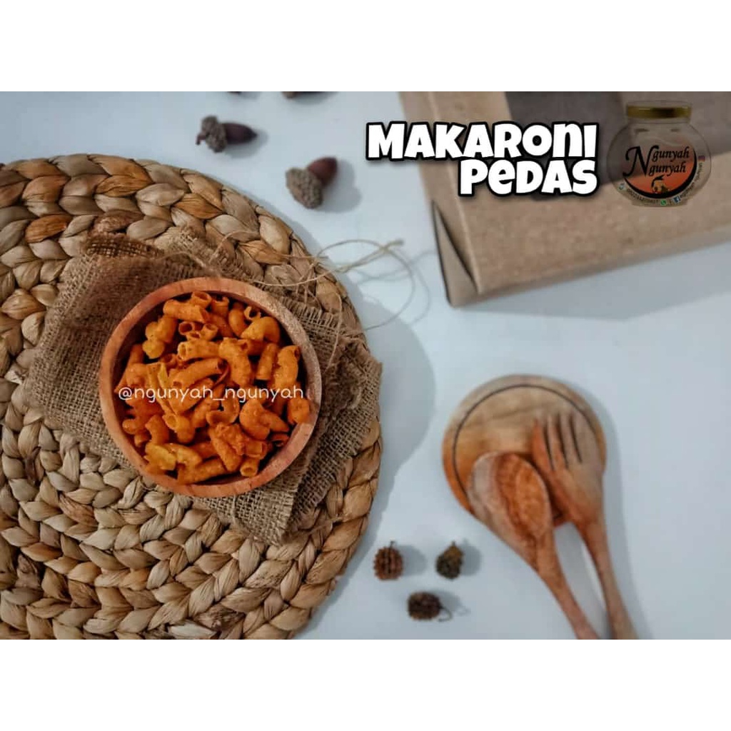 

ngunyah ngunyah makaroni pipa bantet pedas 1kg