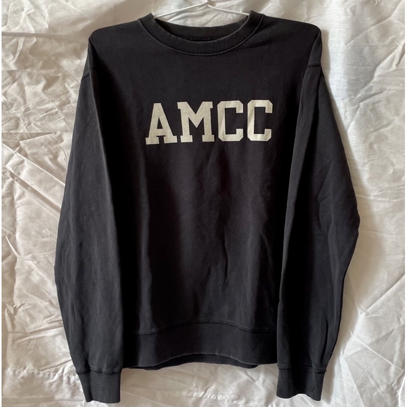 [PRELOVED YUK.PAKAILAGI] Crewneck Champion AMCC Women