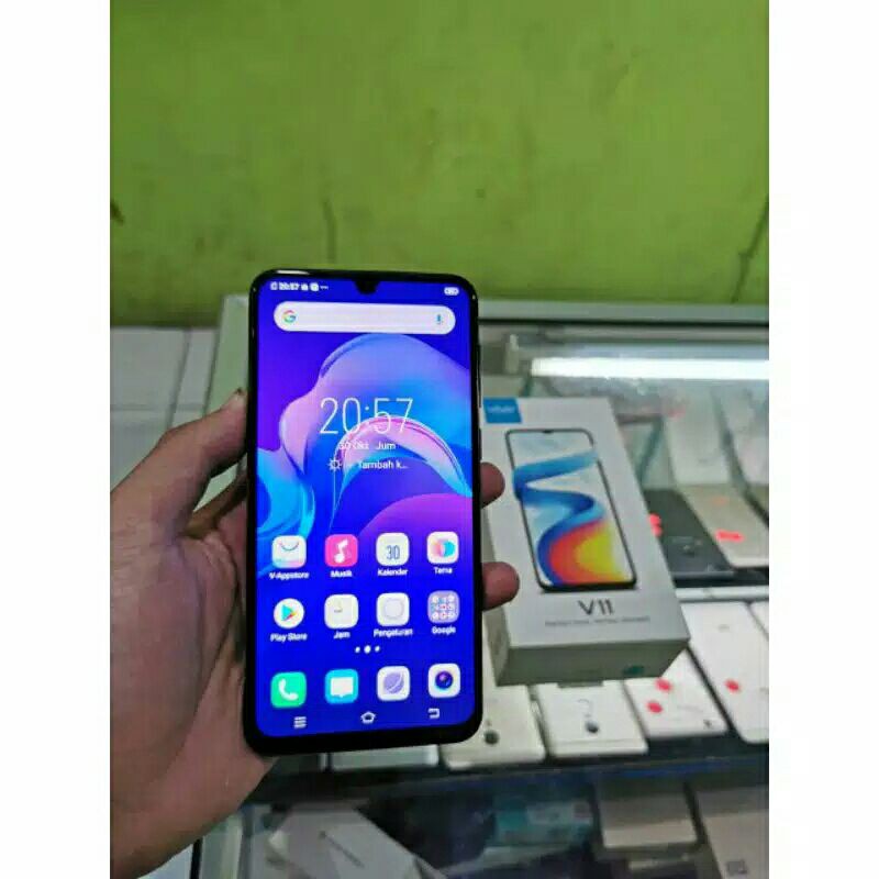 Vivo V11 4/64GB fullset mulus terawat no minus istimewa