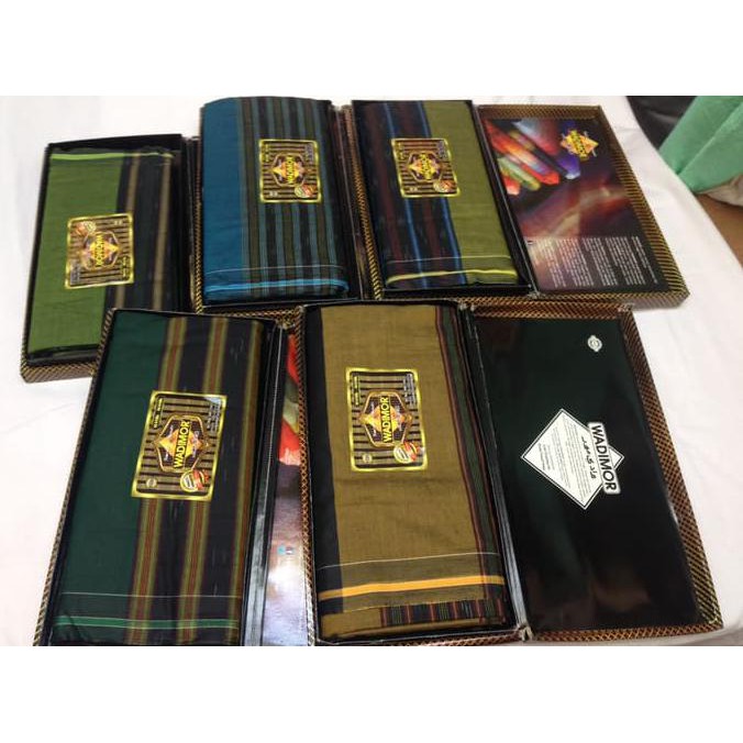 KAIN SARUNG TENUN - WADIMOR