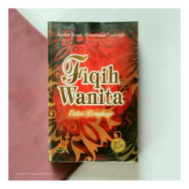BUKU FIQIH WANITA SOFT COVER - SYAIKH KAMIL MUHAMMAD UWAIDAH