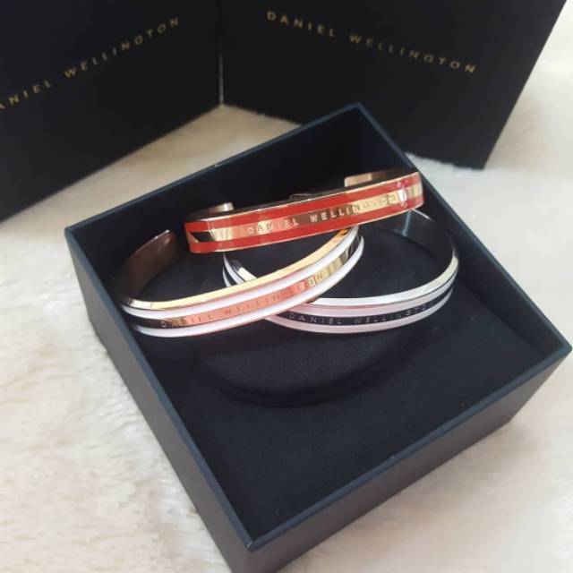 GELANG WANITA BRACELET ORIGINAL PLUSBOX BUKU GELANG ORI DW