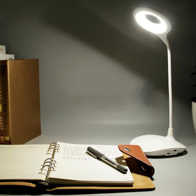 Lampu LED Meja Belajar USB Lampu Baca Desk Lamp Listrik Baterai
