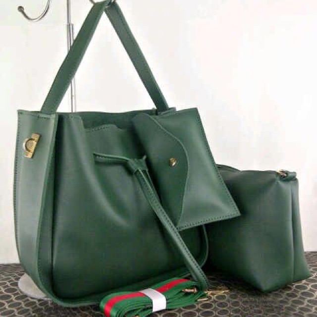 Tas serut tali Gucci