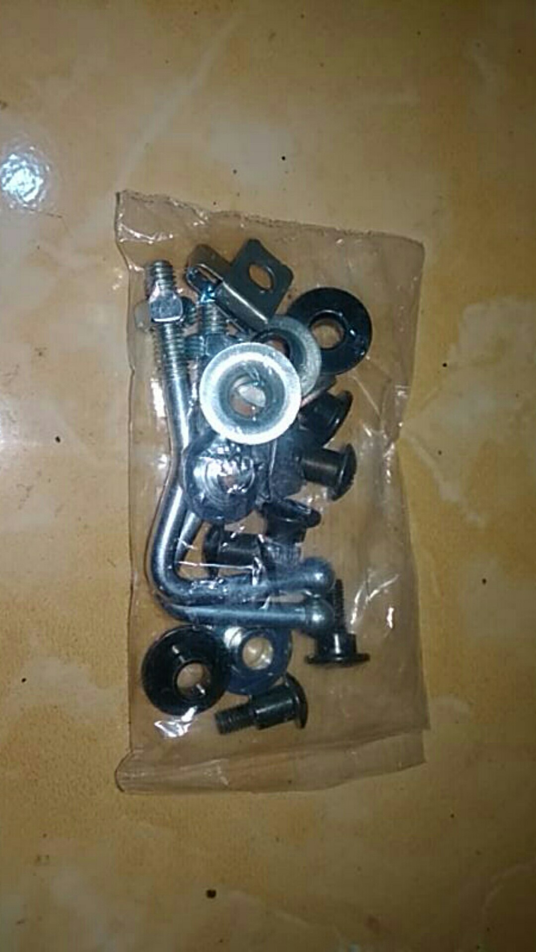 Gantungan Barang Putih Motor Baut 10