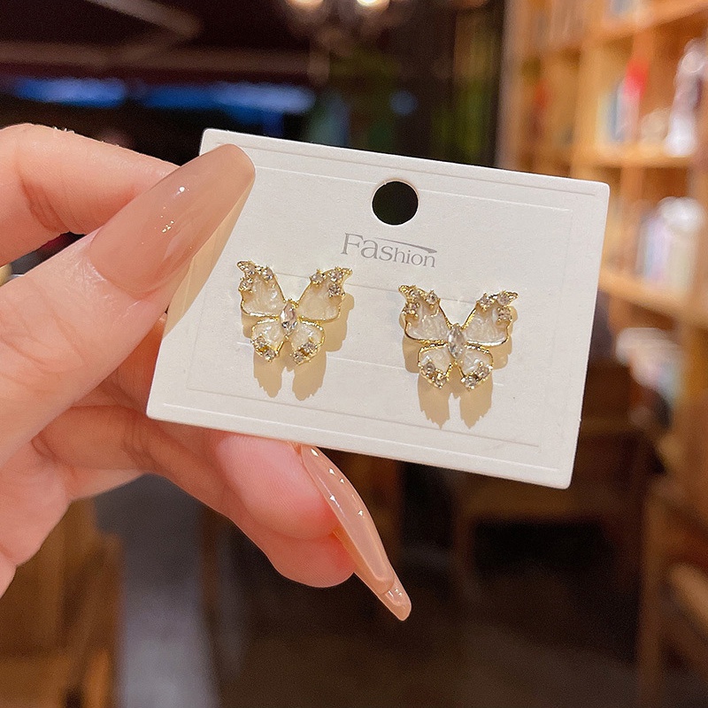 Anting Stud Desain Kupu-Kupu Bahan 925 silver needle Untuk Wanita Butterfly