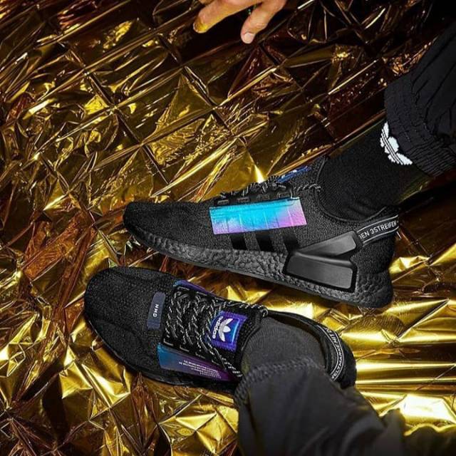 adidas nmd r1 v2 iridescent