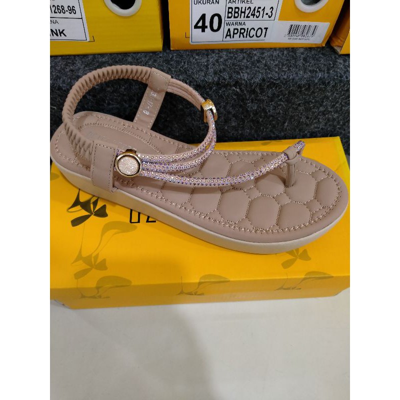 sandal wedges tali Peter keiza