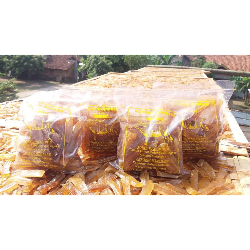 

KERUPUK KULIT / RAMBAK / JANGEK KERBAU MENTAH KEMASAN 1KG KUALITAS SUPER TINGGAL GORENG