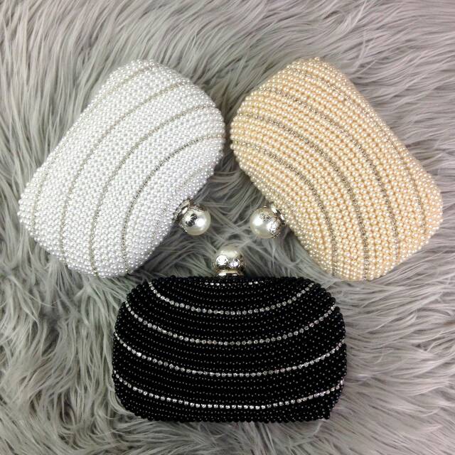 Mq Queen Pearl Geometric Swarovski Clutch