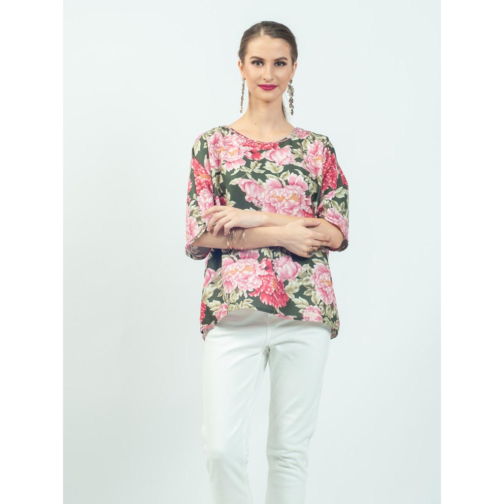 Personal Style Avalee Peony Blouse