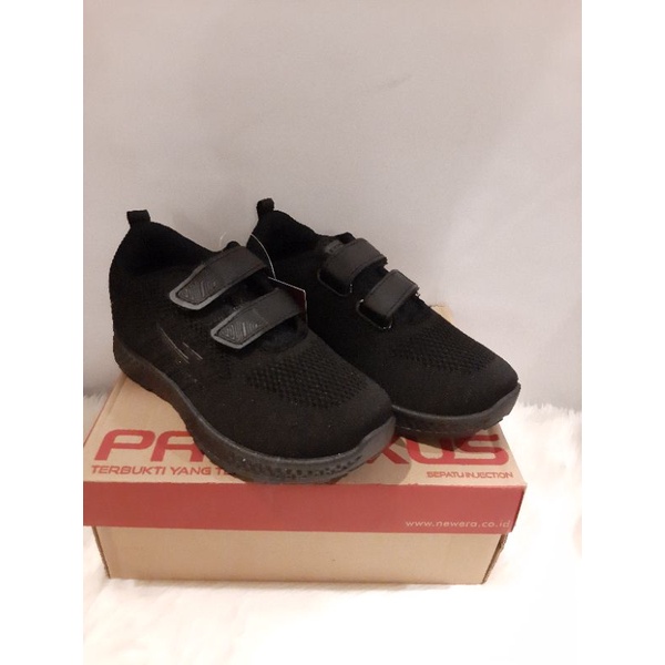 SEPATU NEWERA ALPHARD VECRO,SEPATU SEKOLAH ANAK TK DAN SD ,SEPATU CASUAL ANAK COWOK DAN CEWEK /SIZE 33-37