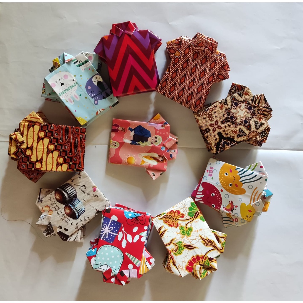 

Amplop Baju Lebaran