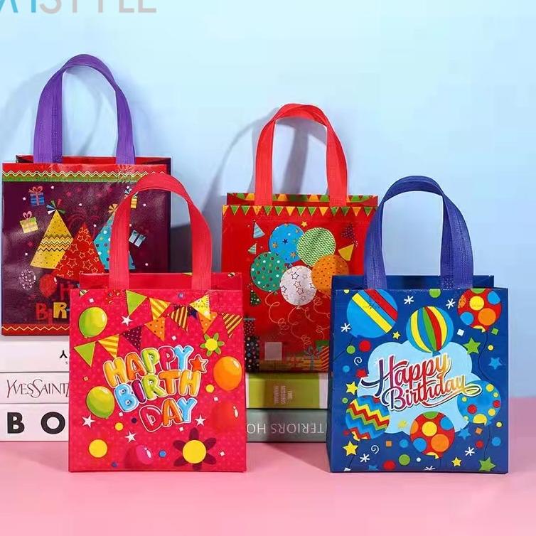 

Harga Termurah YYWVT MYSTYLE GOODIE BAG DX23 (1 LUSIN WARNA MIX) BERMACAM MACAM KARAKTER LUCU ULANG TAHUN HAPPY BIRTHDAY TAS KARUNG PLASTIK SOUVENIR 95 Diskon
