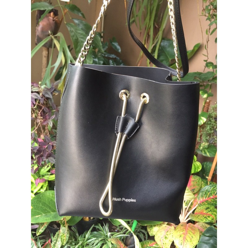 Hush puppies scarlette bucket