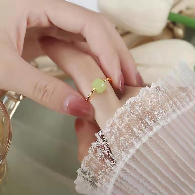 Cincin Manik-Manik Giok Hetian Natural Model Terbuka Gaya Vintage Untuk Wanita