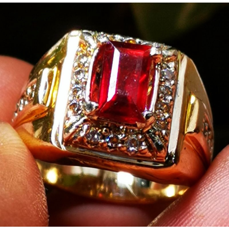 Batu permata natural Red garnet srilanka