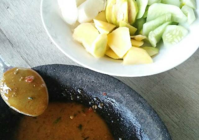 Petis Ikan Tuna kualitas super asli Madura - Petis Bumbu Rujak- Petis Ikan Petis Konang