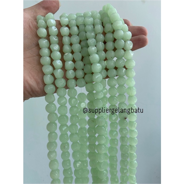 Bahan batu SOFT GREEN cat eye 10mm BULAT CUTTING mata kucing HIJAU bahan kalung gelang anting strap mask kerajinan tangan craft citayam fashion week etink vintage elegan bali manik crystal