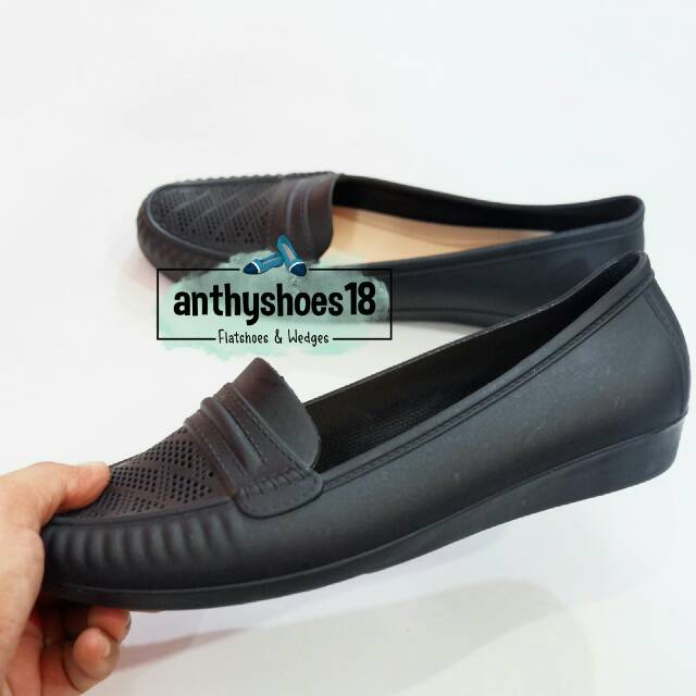 FUHAHA Sepatu Pantopel Kerja Tinggi 3CM  Karet Jelly Hitam TJ 707