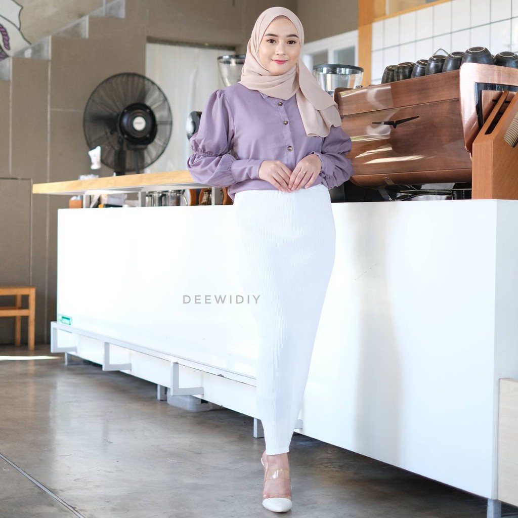 ROK SPAN PLISKET PUTIH / ROK KERJA WANITA - PENCIL SKIRT DEEWIDIY