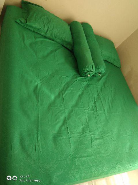 Sprei T30cm Vallery Quincy Dark Green 200x200