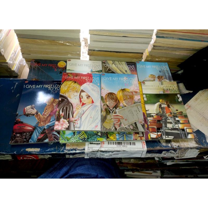 KOMIK I GIVE MY FIRST LOVE TO YOU KOLEKSI PRIBADI