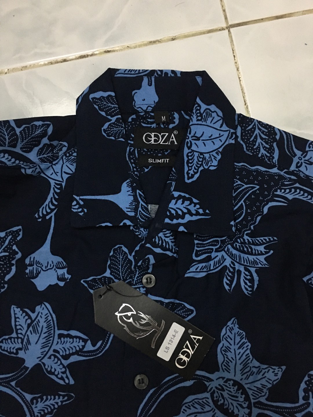 Odza Baju Atasan Batik Solo Slimfit Modern Lengan Panjang