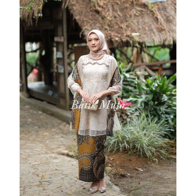 Batik couple Kebaya LUNA Latte KEBAYA MODERN Kebaya untuk lamaran kebaya wisuda tunangan