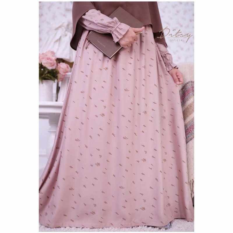 [SIAP KIRIM] LINE DUSTYPINK SIZE XS S M L XL XXL BY DITSY EDISI JUNI 2022